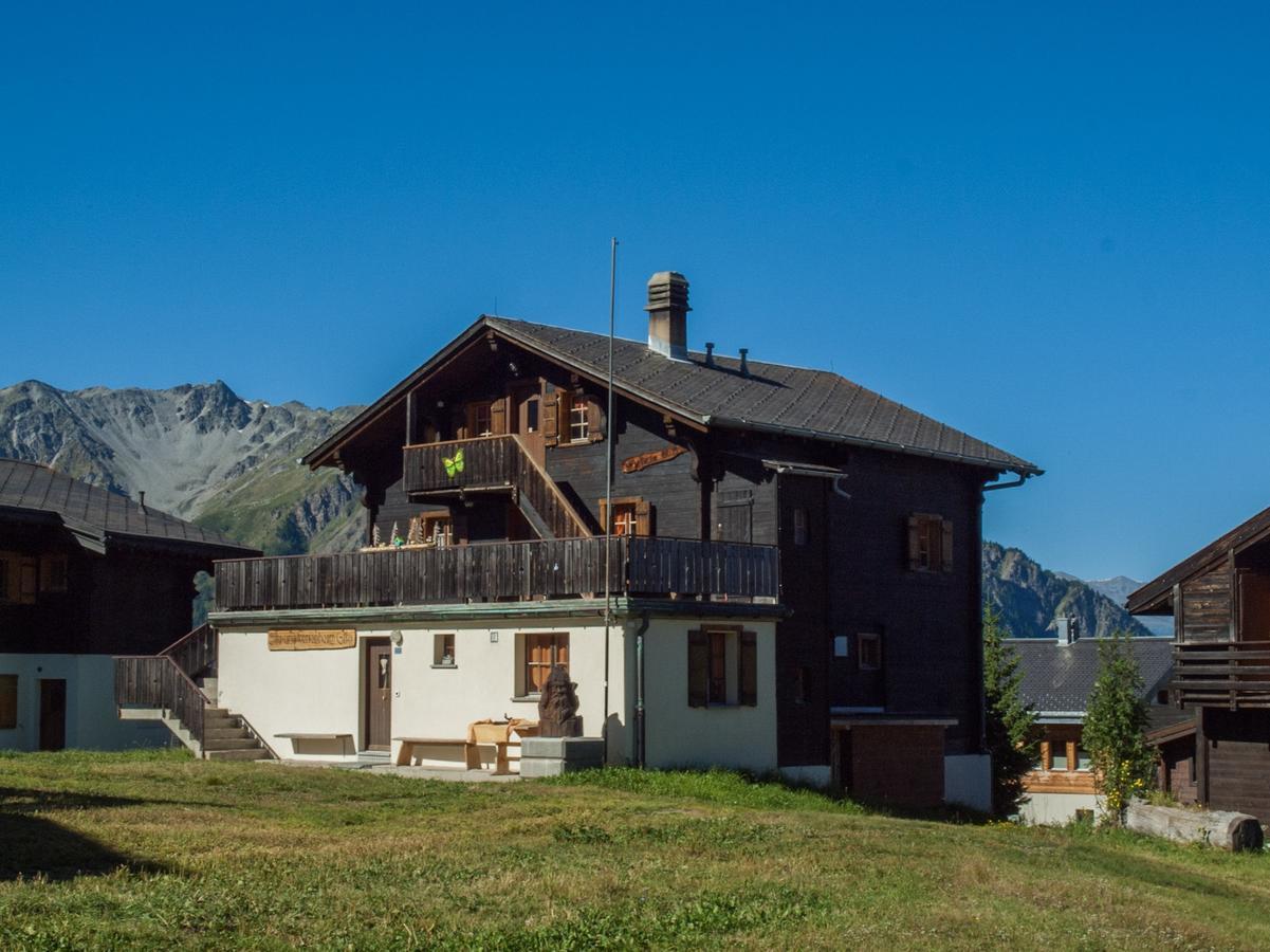 Gruppenhaus Im Walliser Alpstyle Rosswald ภายนอก รูปภาพ