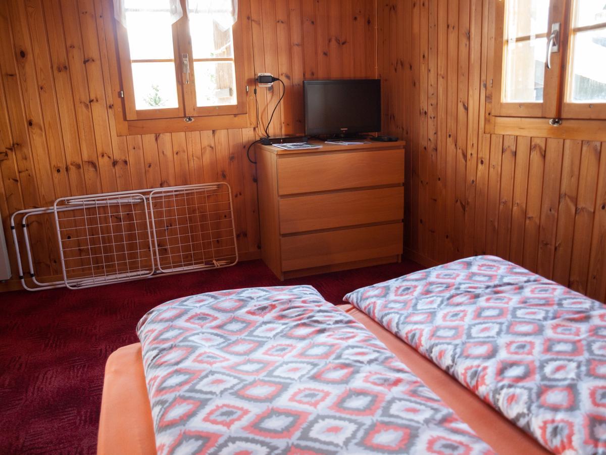 Gruppenhaus Im Walliser Alpstyle Rosswald ภายนอก รูปภาพ