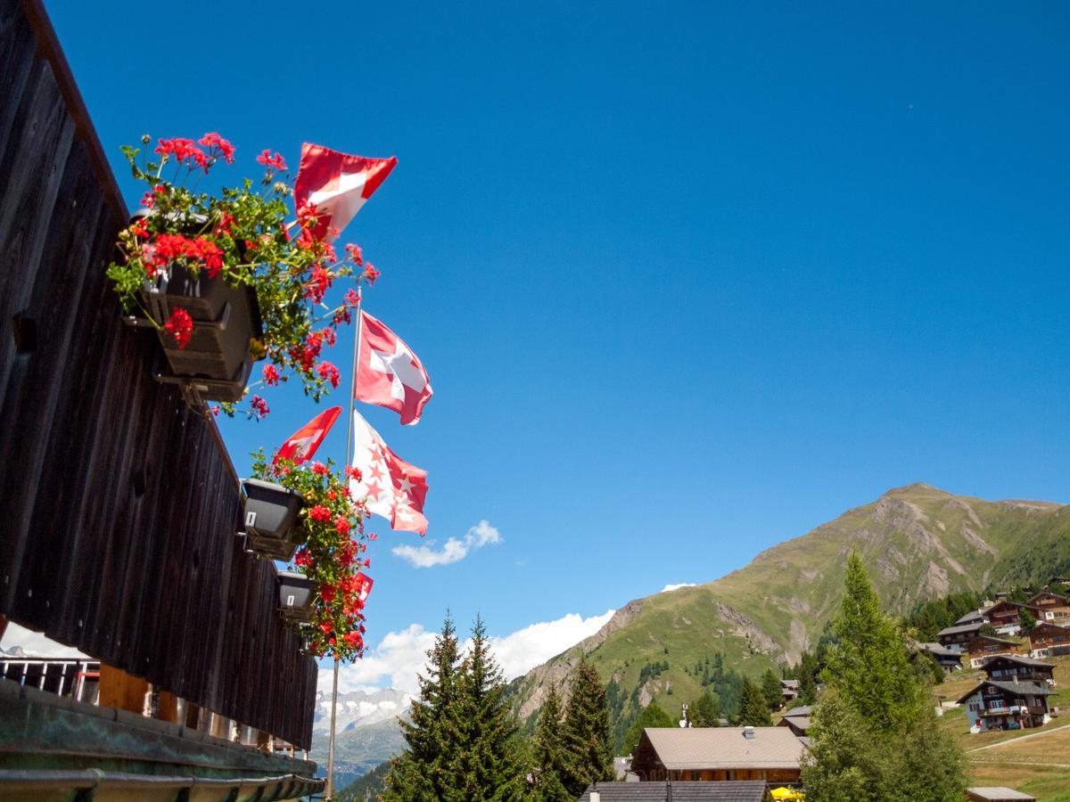 Gruppenhaus Im Walliser Alpstyle Rosswald ภายนอก รูปภาพ